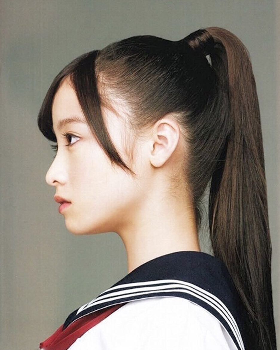 橋本環奈の横顔はなぜ完璧なのか？Eラインと鼻筋の黄金比を徹底解剖