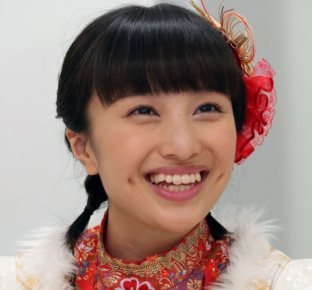 【2026年最新視点】百田夏菜子が魅せる新境地――笑顔の象徴から唯一無二の表現者へ踏み出した軌跡