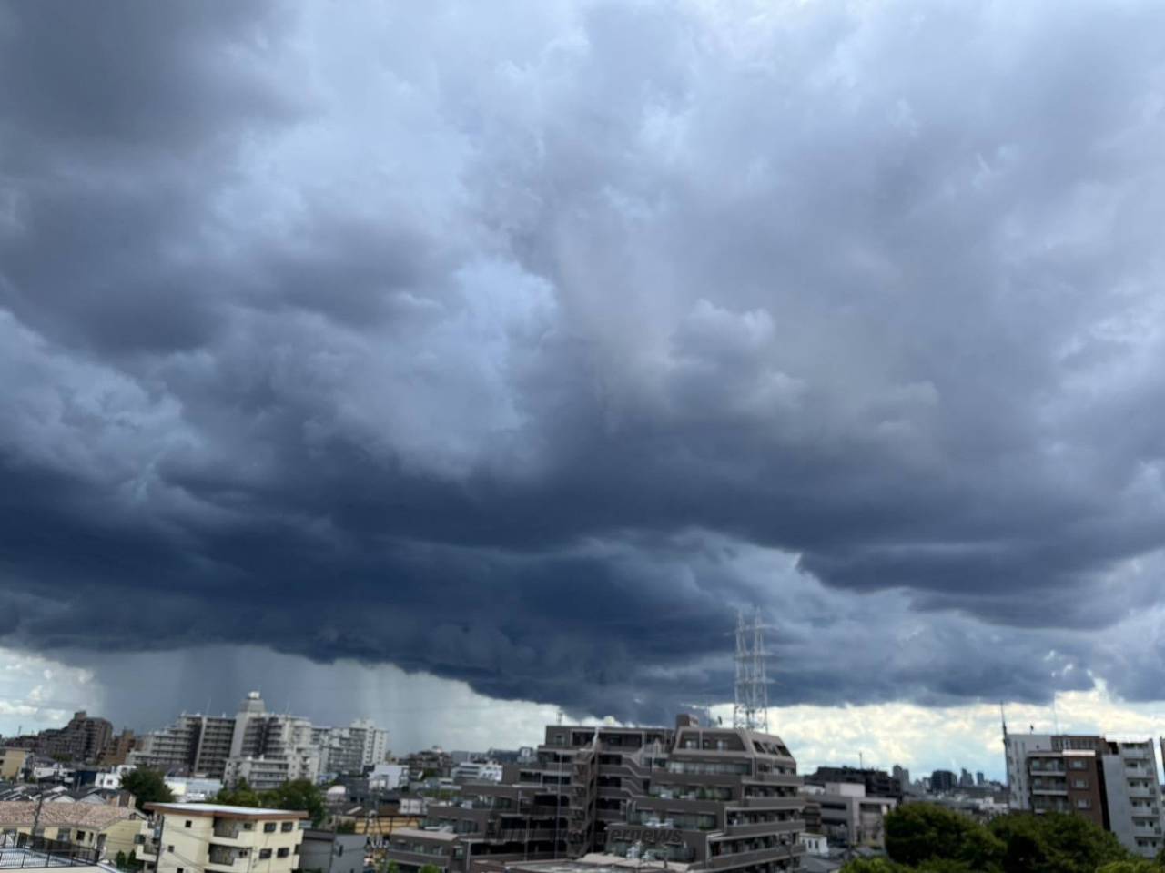 【緊急】足立区で記録的大雨が発生中！浸水リスクと避難行動の速報