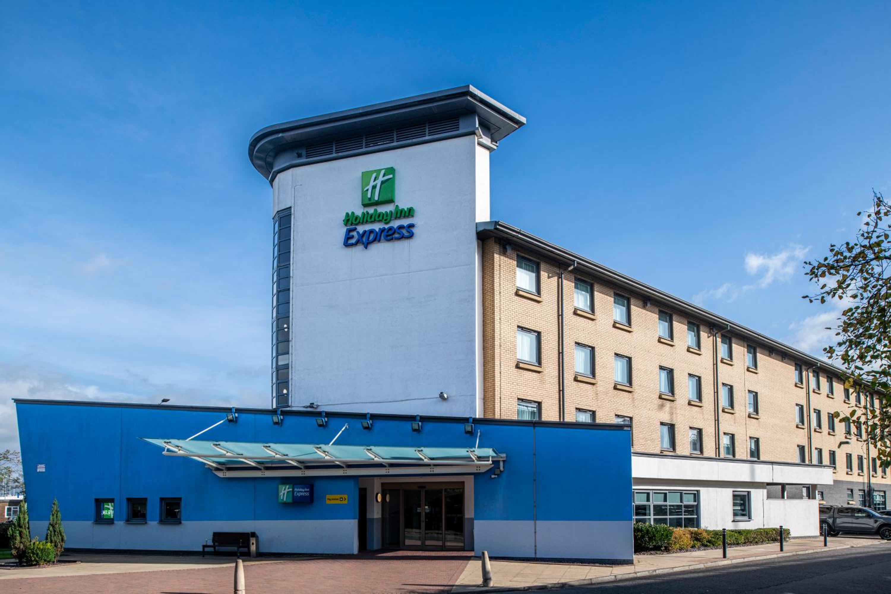 Holiday Inn Express Glasgow Airport an Ihg Hotel