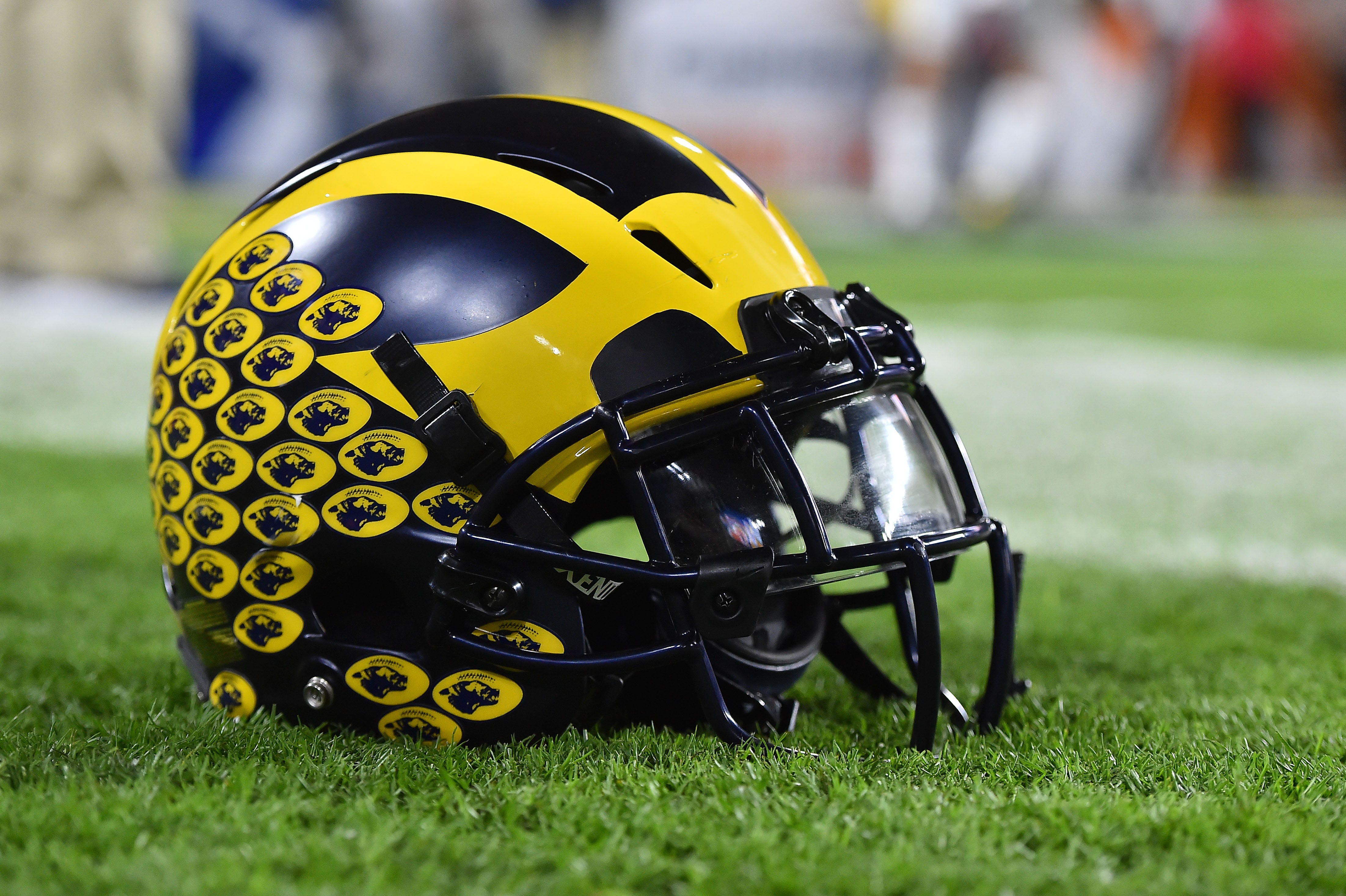 Michigan Wolverines Helmet Design