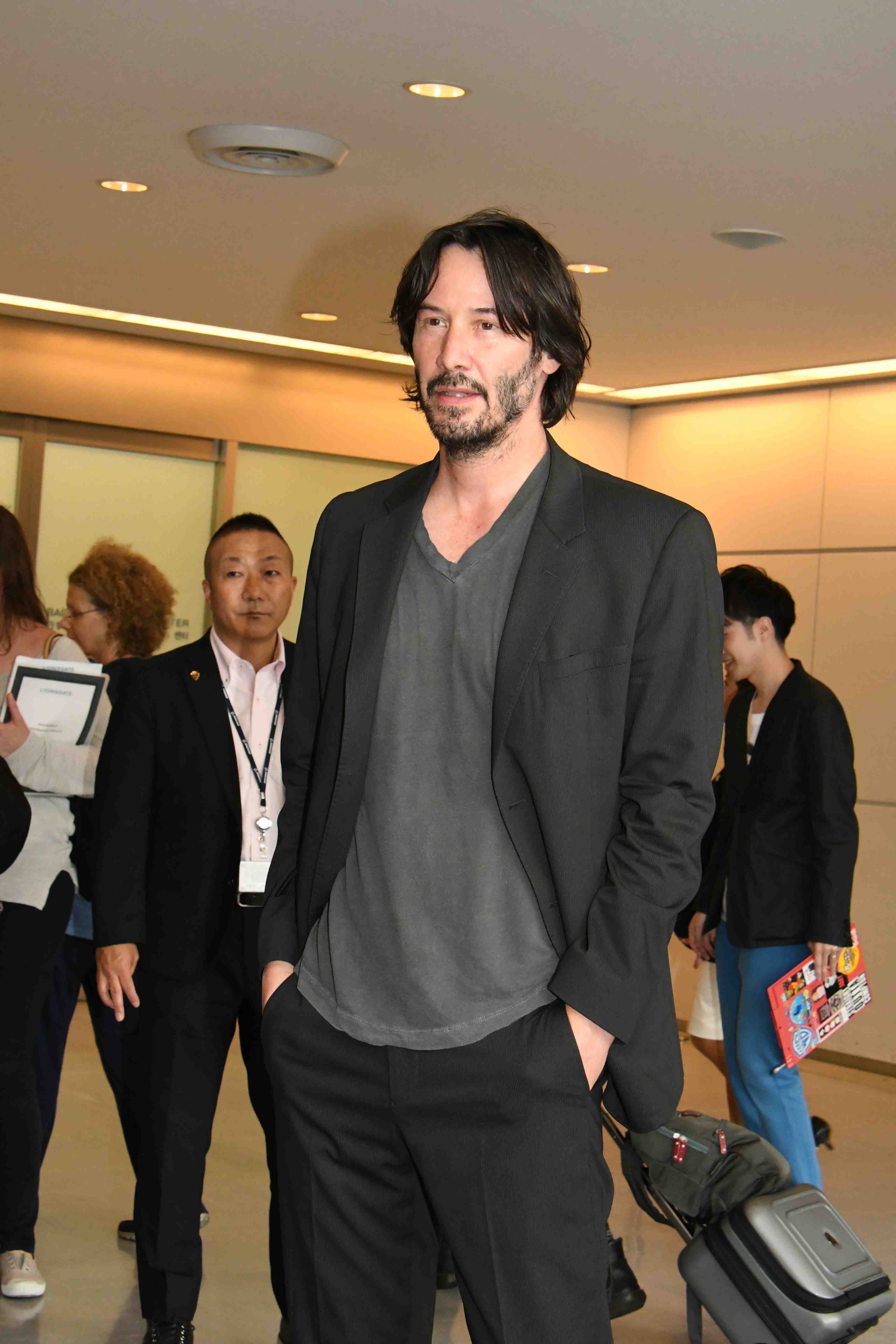 キアヌ・リーブスがいい人すぎる理由とは？聖人伝説と壮絶な過去の真実