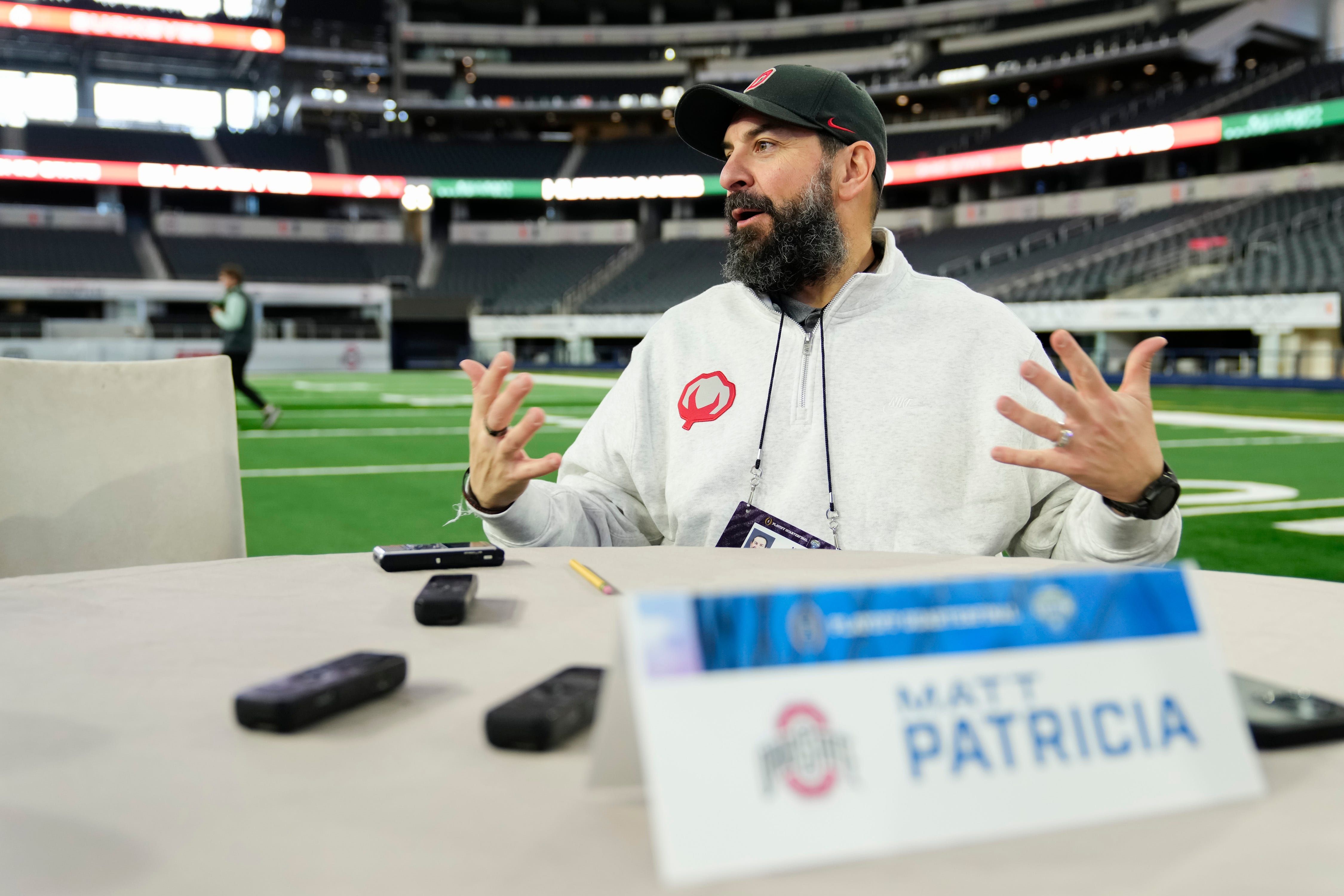 What to Know About the Matt Patricia–Will Muschamp Defensive Showdown
