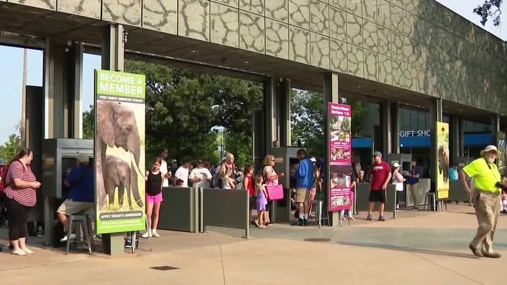 Henry Doorly Zoo Bag Policy