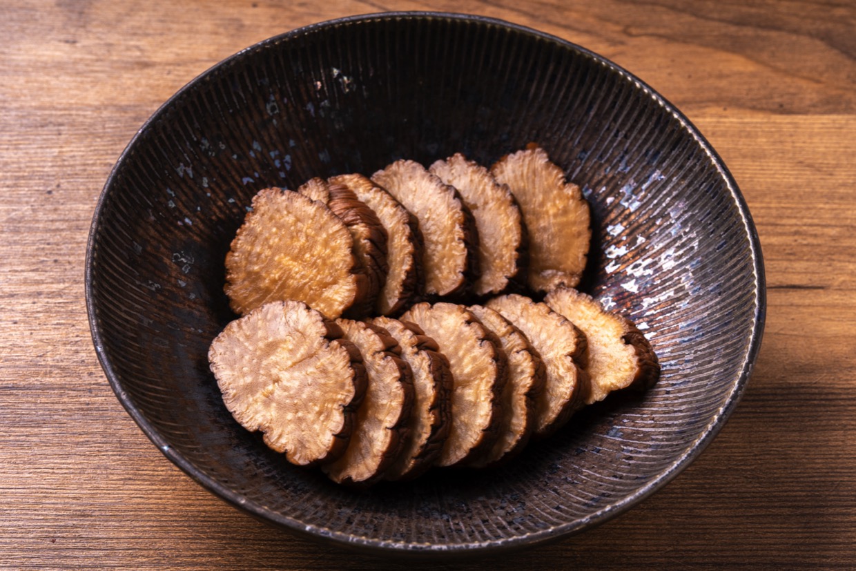 秋田名物いぶりがっこの魅力解剖！たくあんとの違いと絶品レシピ
