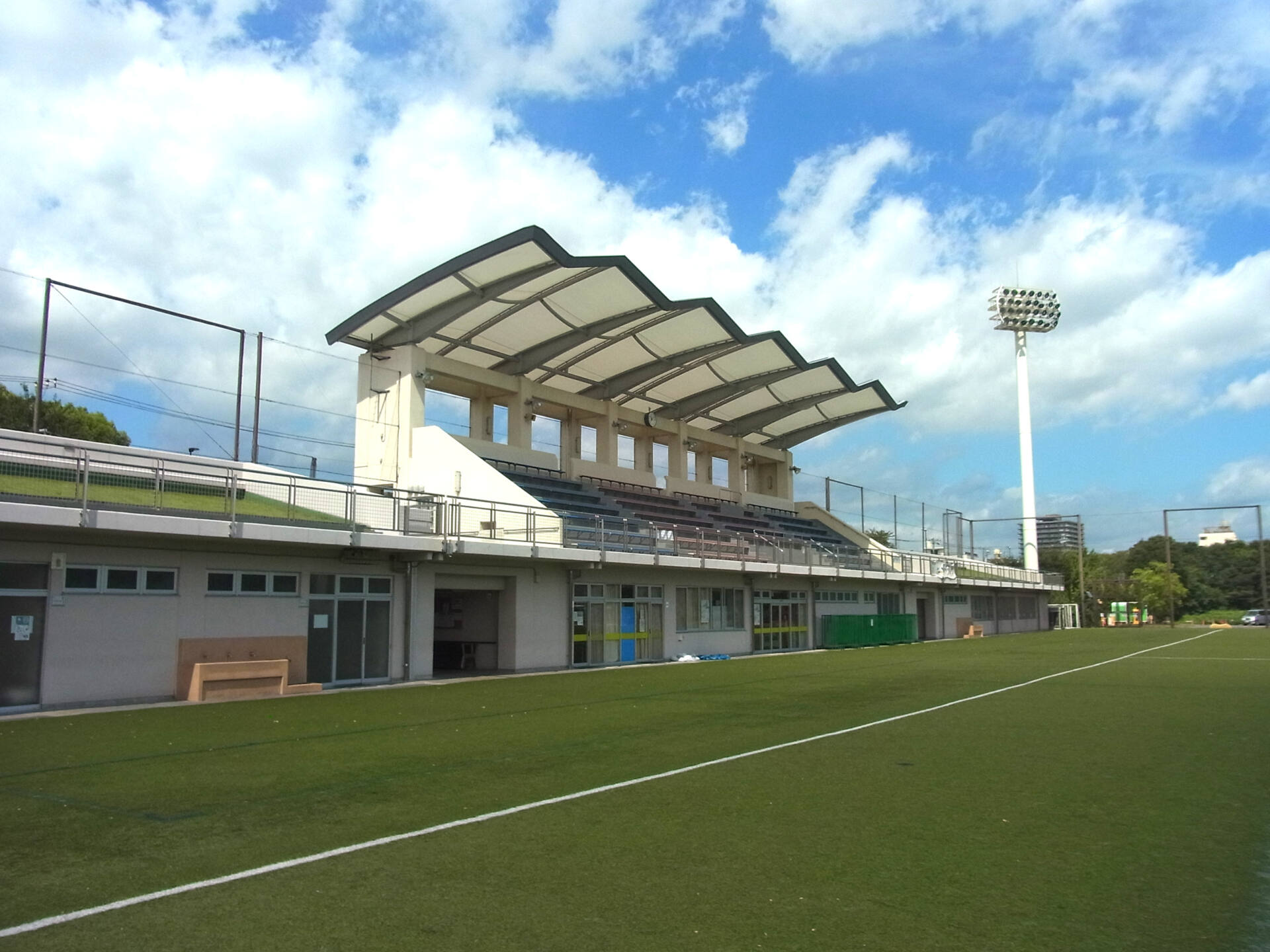 赤羽スポーツの森公園競技場の最新ガイド！予約とアクセス・設備徹底解剖