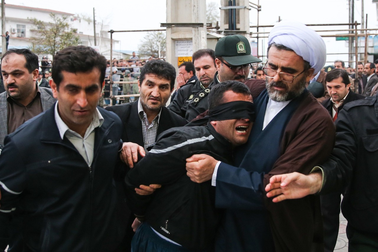 イラン公開処刑はなぜ続くのか？残虐な実態と2026年最新情勢