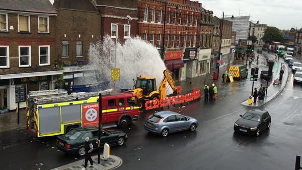 Thames Water South London Pipe Burst