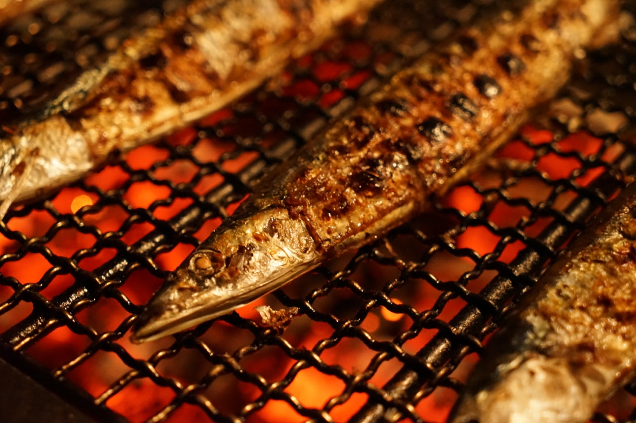 炭火焼きさんまが極上に化ける焼き方の秘訣と失敗ゼロの科学