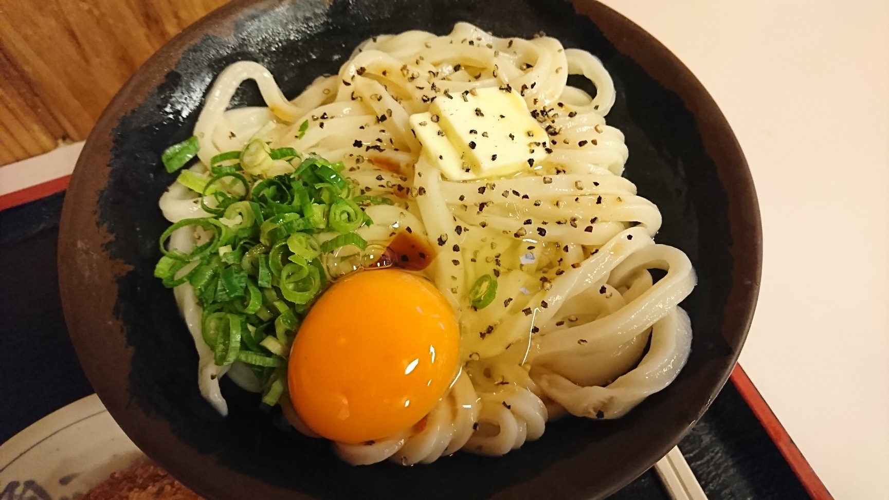 うどんバカ一代の行列理由と釜バターの真価！混雑回避と注文法徹底解説