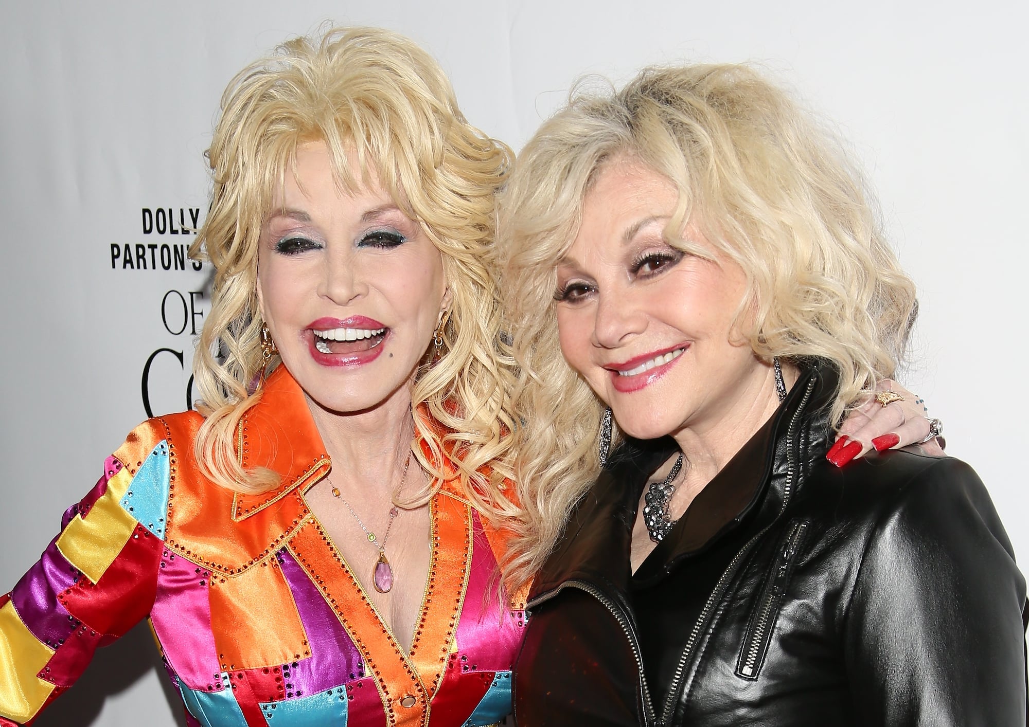 Dolly Parton Asked Her Sister for This Right Before Passing—and It's Heartbreaking