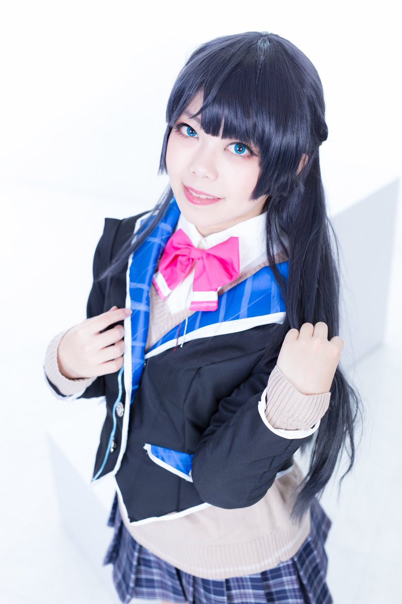 月ノ美兎コスプレの再現度が話題！衣装やメイクのコツと最新反響を追う
