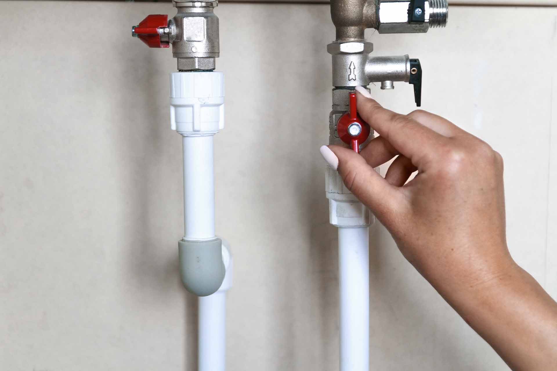 How to Turn Water Off