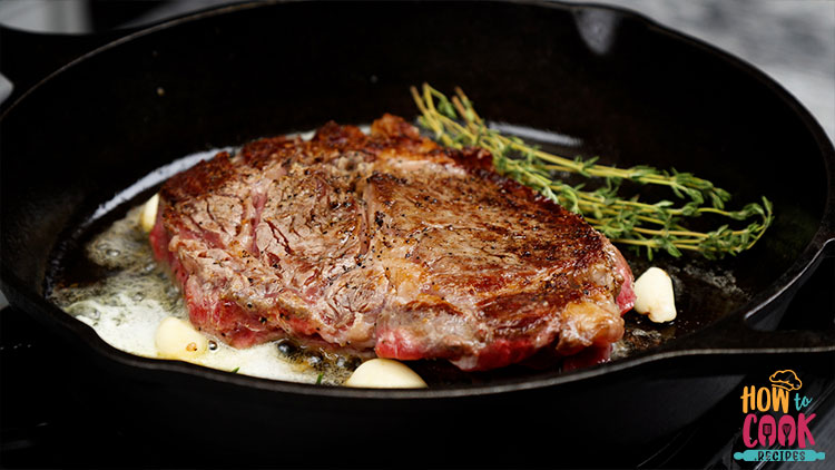 How to Cook a Steak in a Pan Medium Well