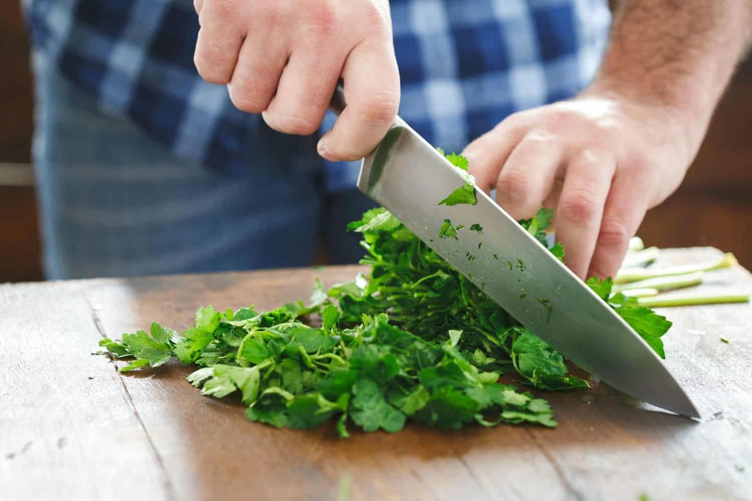 Chop Definition in Cooking