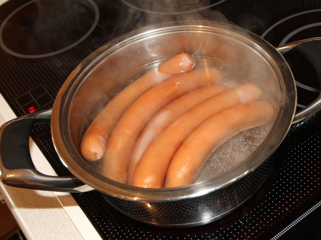 How Long Do You Boil Sausages For