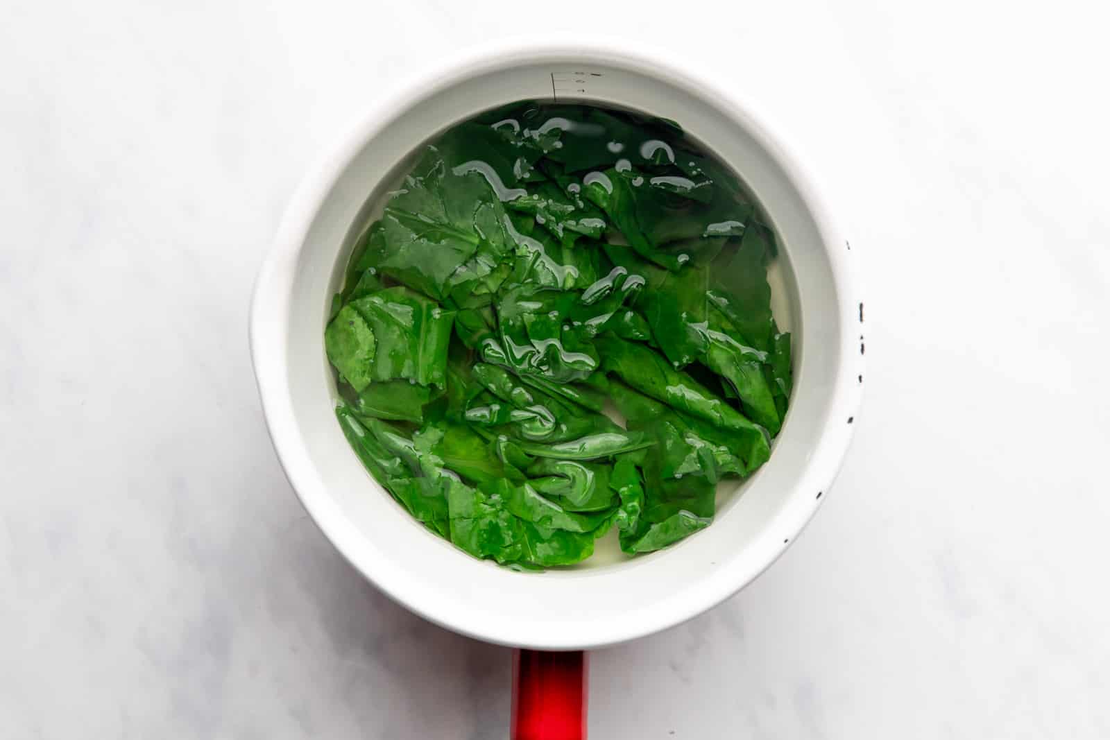 How to Cook Spinach in Water