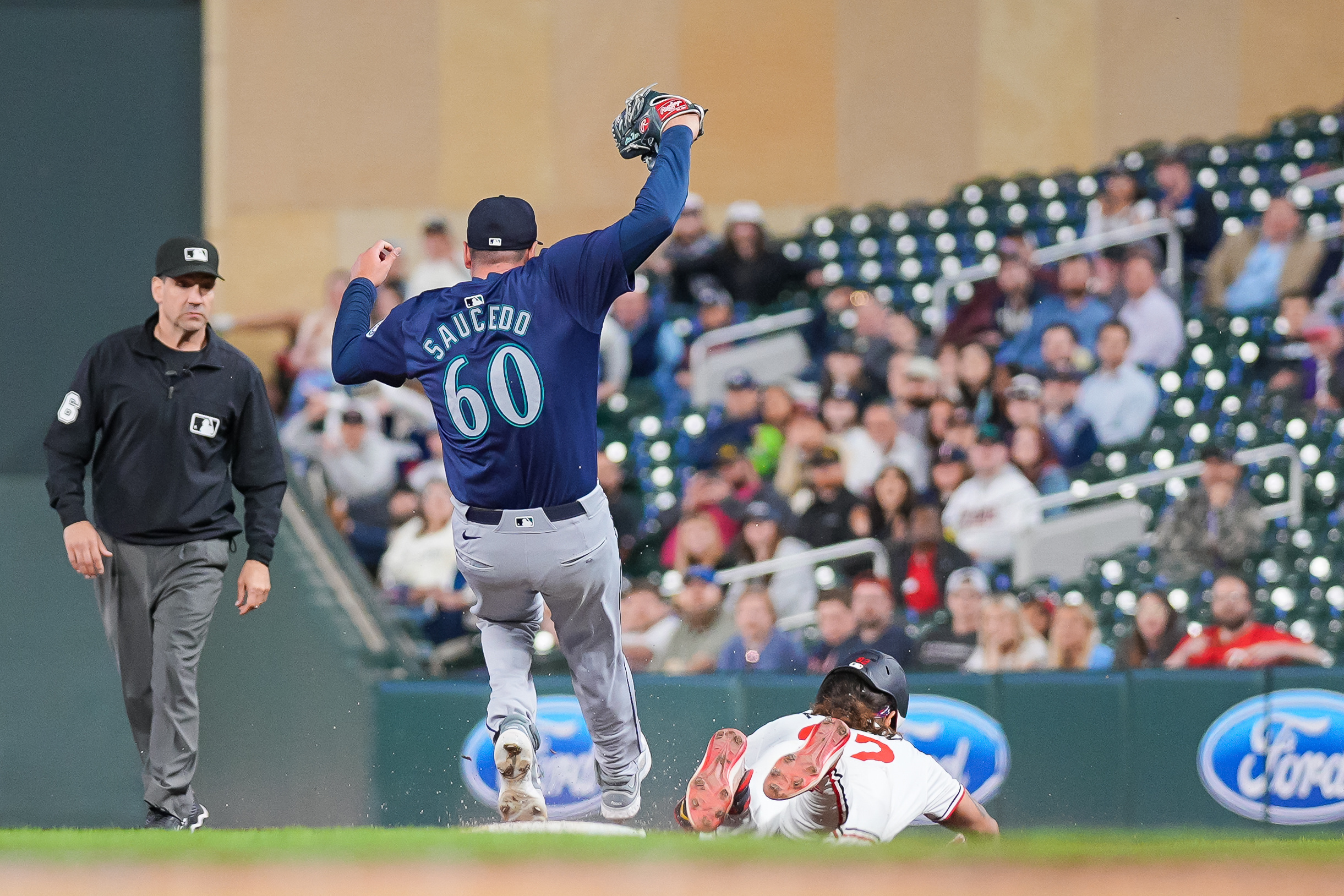 What's the Score of the Mariners Game