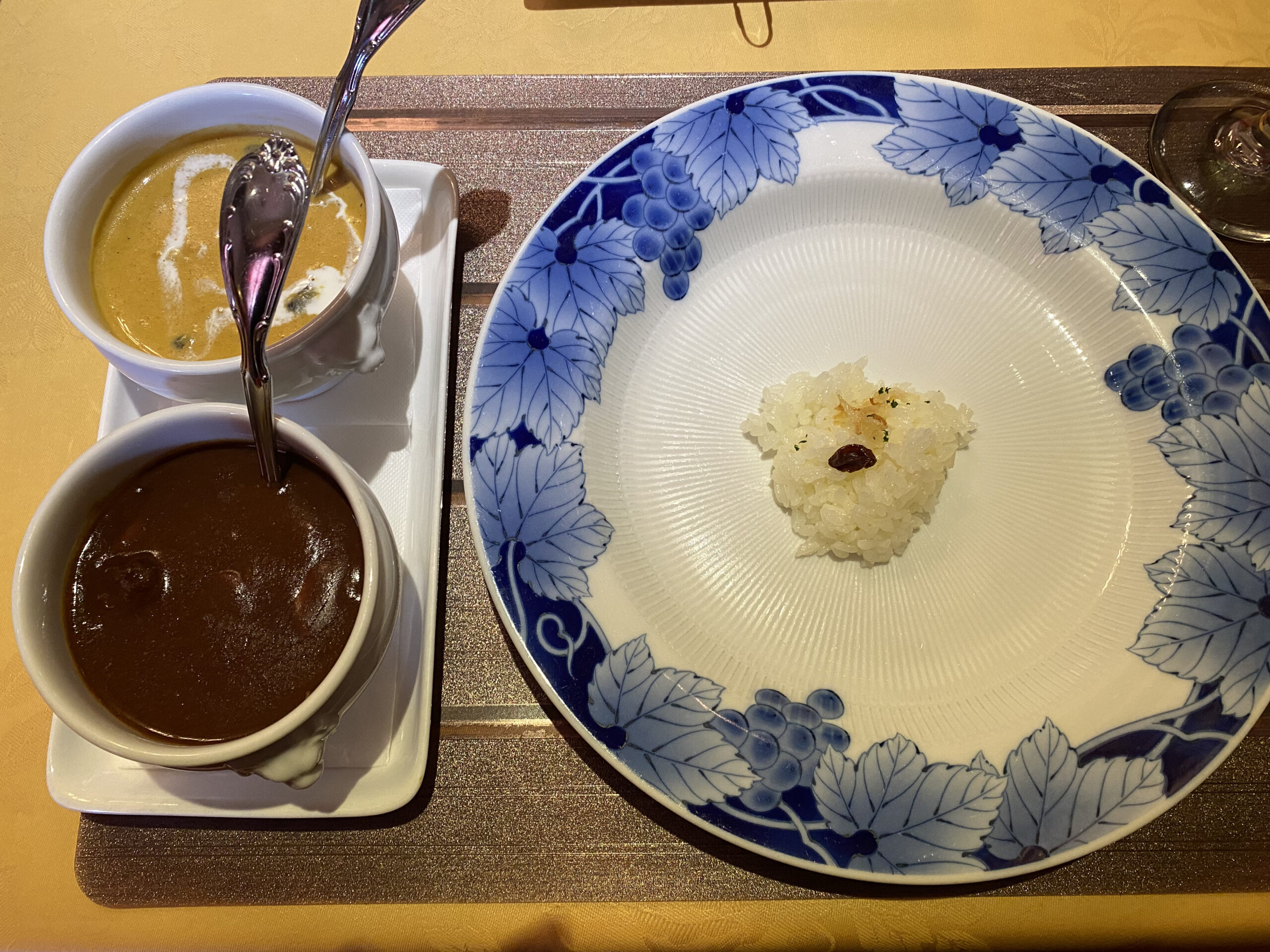 白山文雅の欧風カレーが全国で絶賛される理由と攻略法【佐賀】
