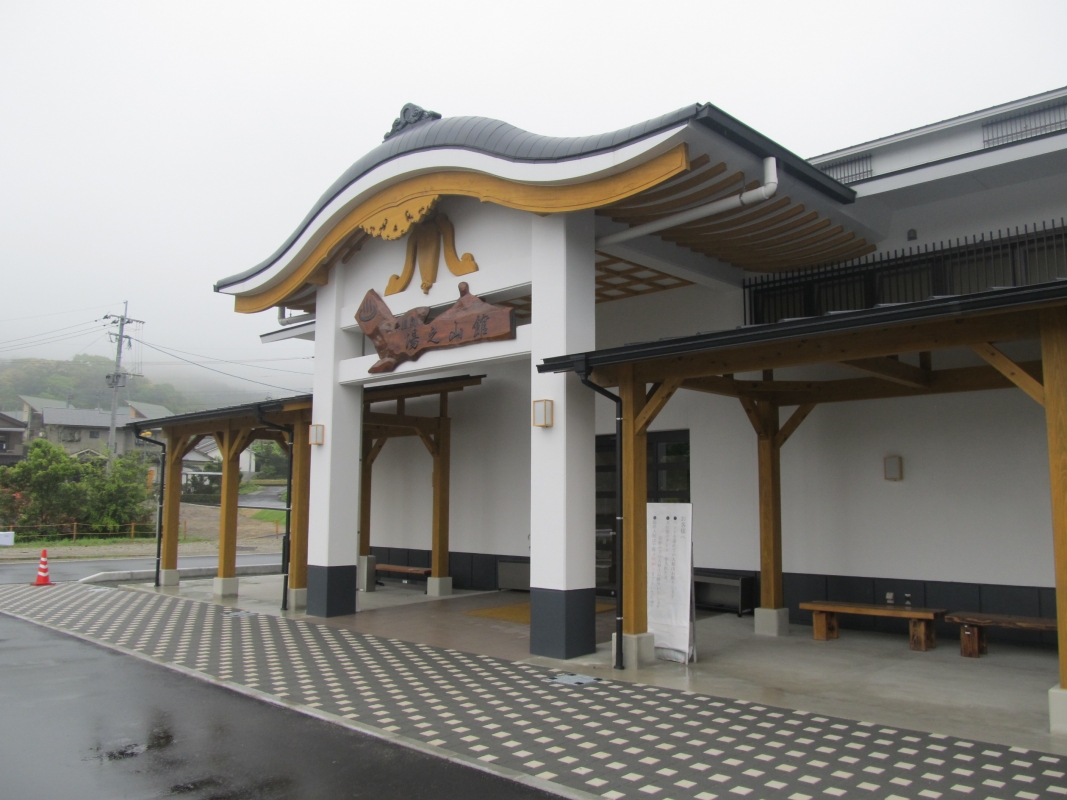 ファミレス居酒屋化の衝撃裏事情！大手チェーンの格安ちょい飲み術