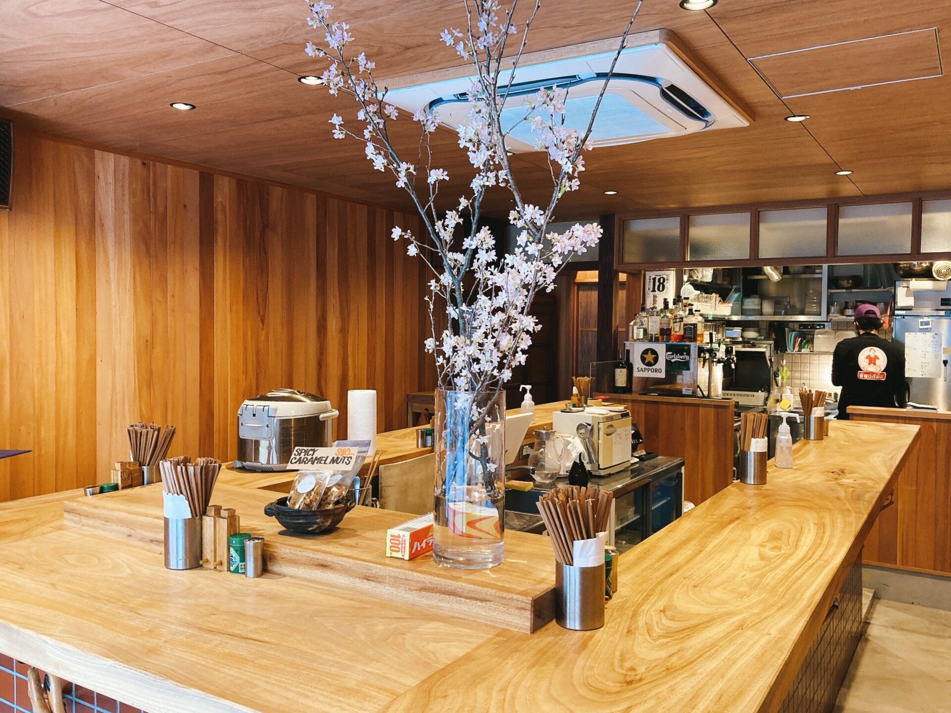 【2026年最新】本町の居酒屋で常連が熱狂する名店と高コスパの真相