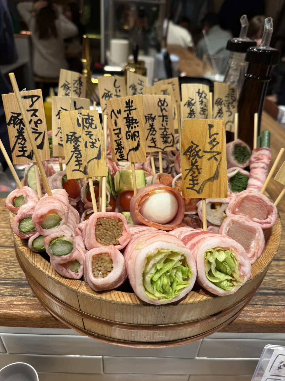 野菜串巻きなるとやの評判と予約攻略法｜人気メニューの魅力を徹底解剖