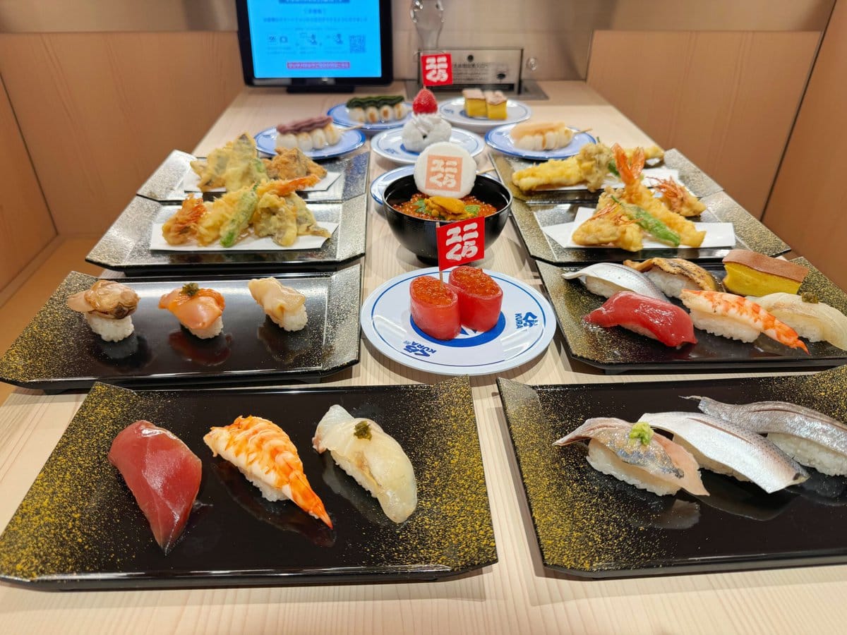 くら寿司の高級店「無添蔵」の正体とは？通常店との違いと味を徹底解剖