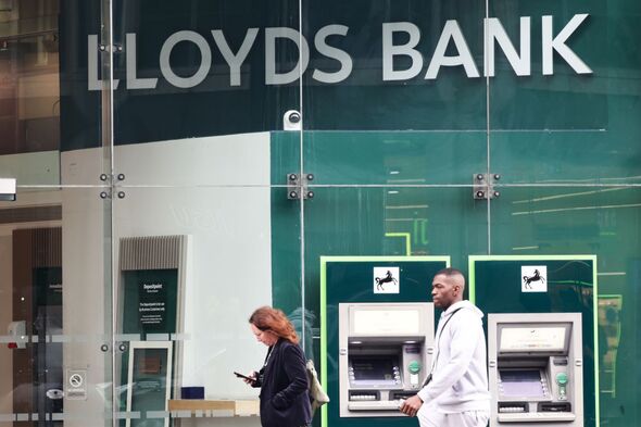 Lloyds Bank Offers Pension Transfer Incentives up to Five Thousand