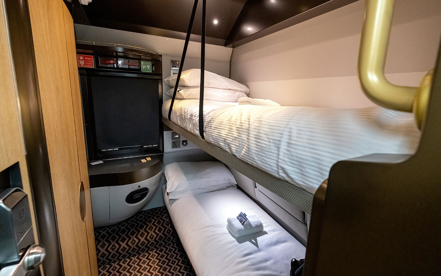 Sleeper Train from London to Cornwall