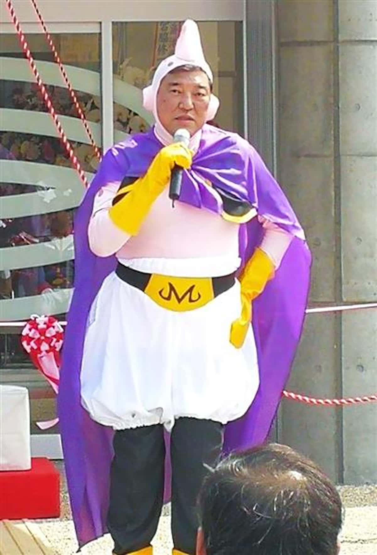 石破茂の魔人ブウコスプレはなぜ誕生した？舞台裏と総理就任後の衝撃真相