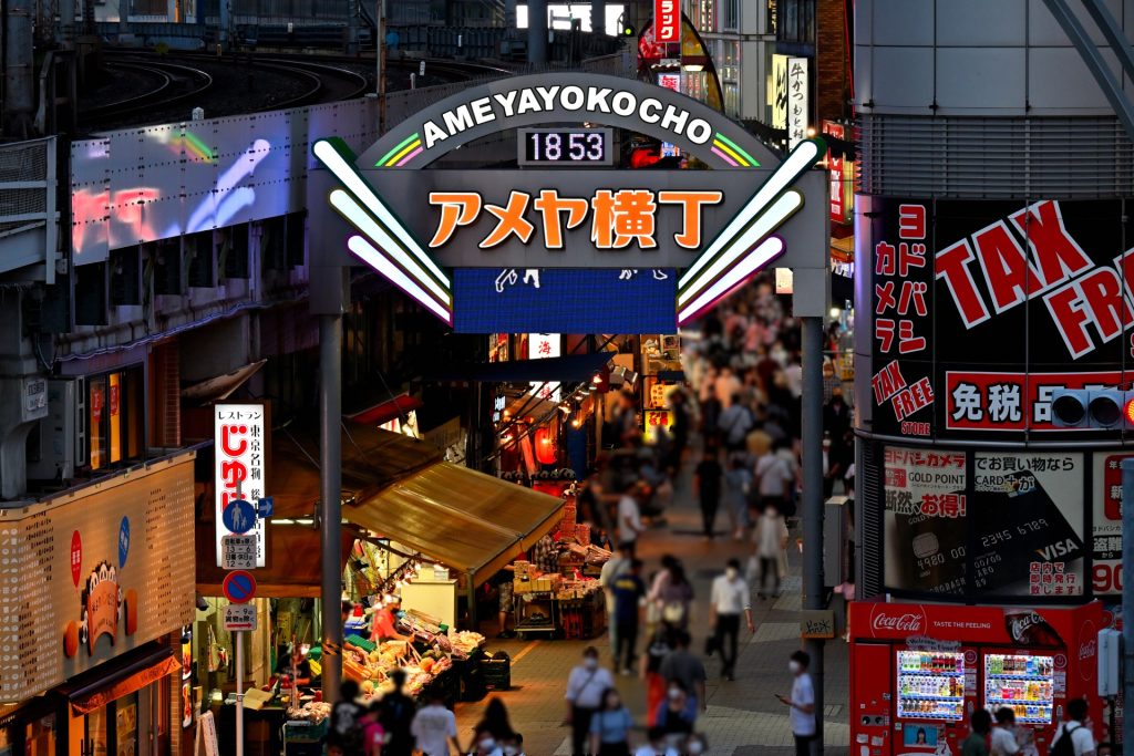アメ横老舗ヤヨイに潜入取材！幻の限定フライトジャケットと名品群