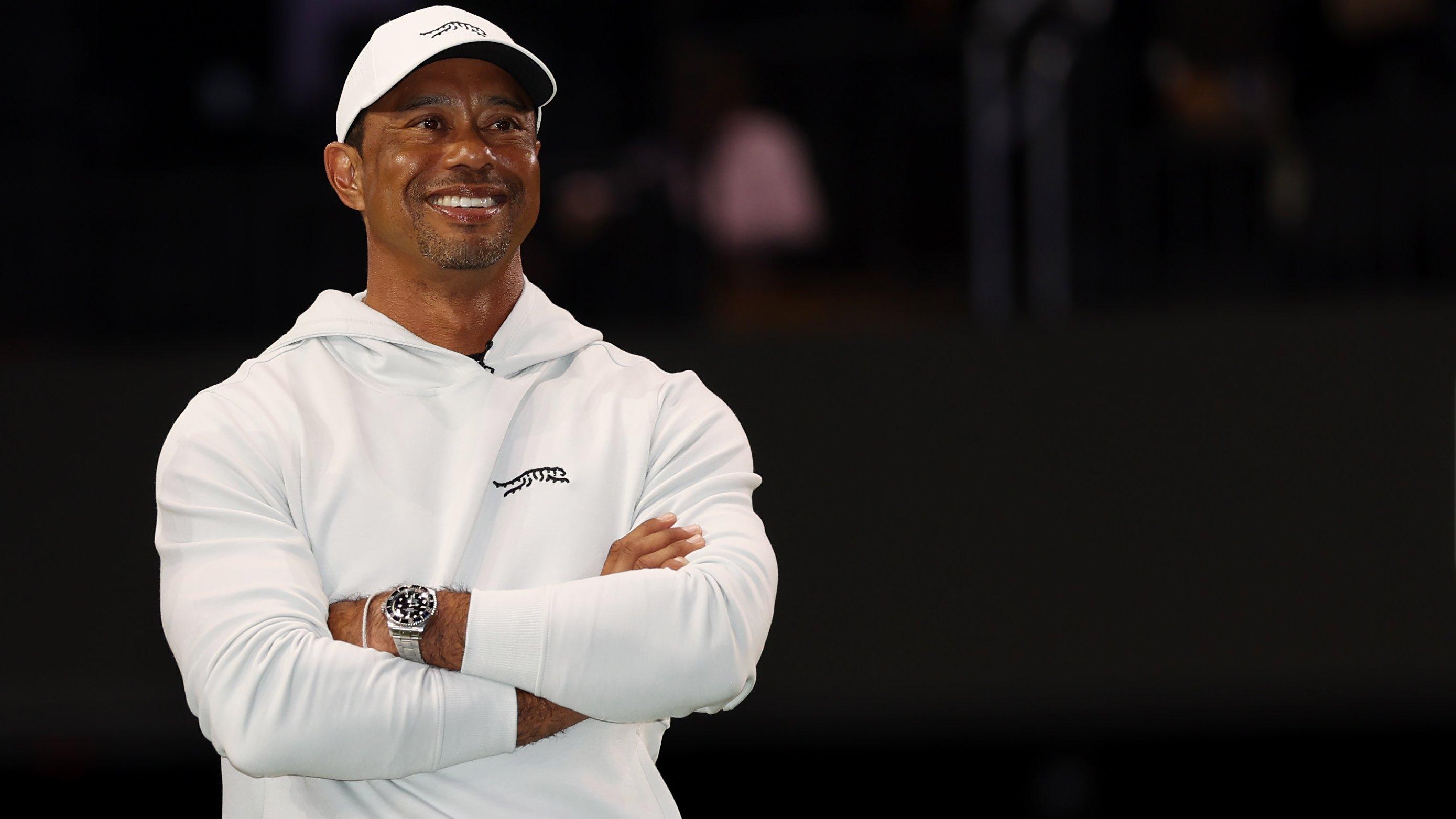 Tiger Woods Is Dating Who