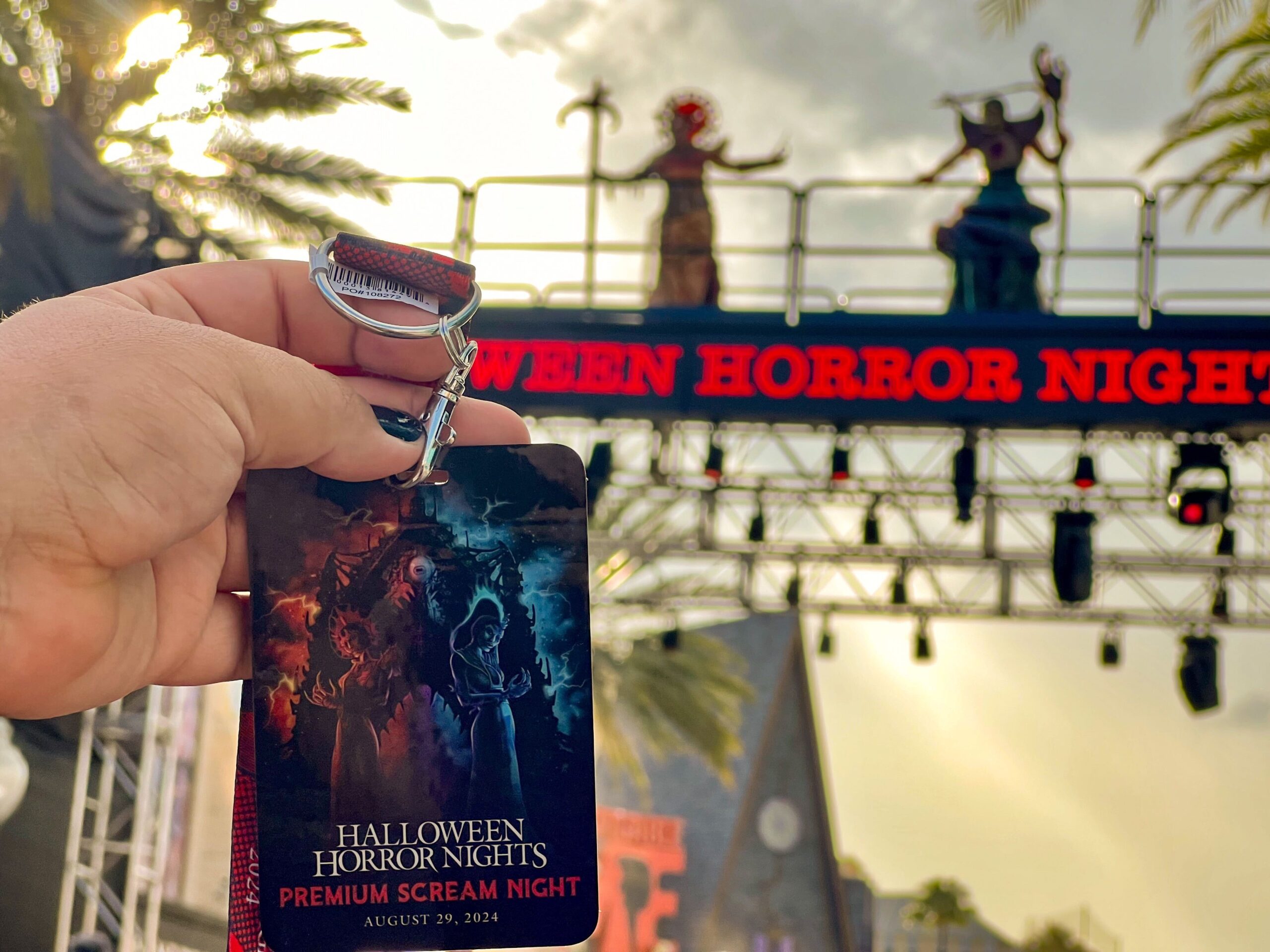 Universal Season Pass Halloween Horror Nights