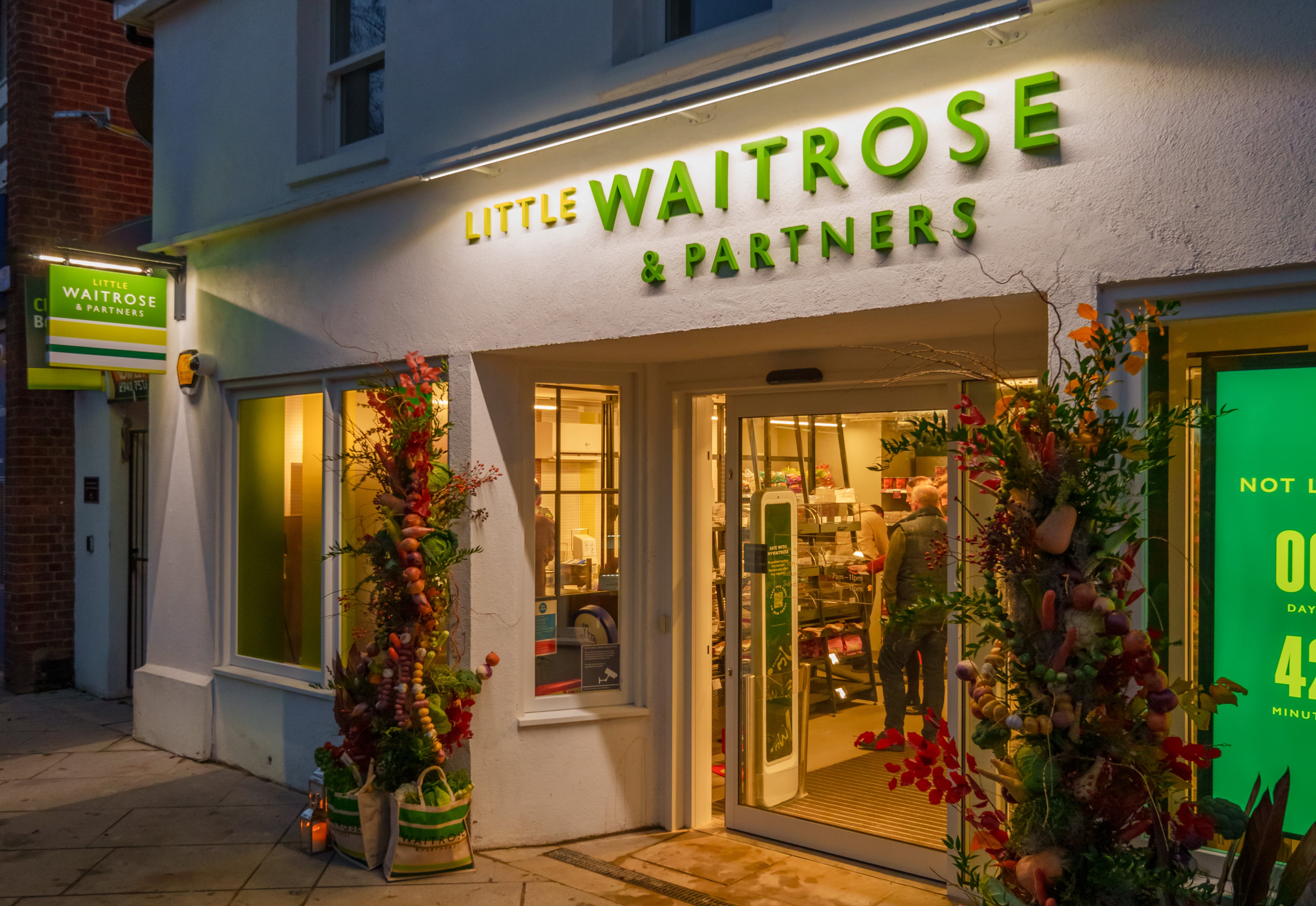 Little Waitrose & Partners London Apex