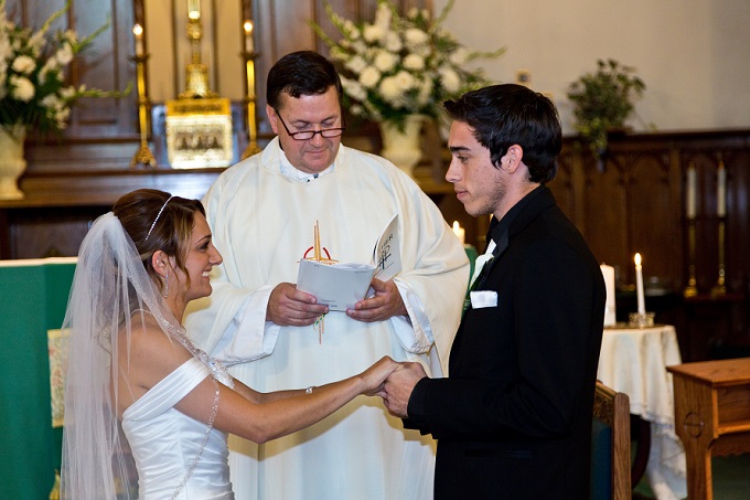 Can Catholic Priests Marry
