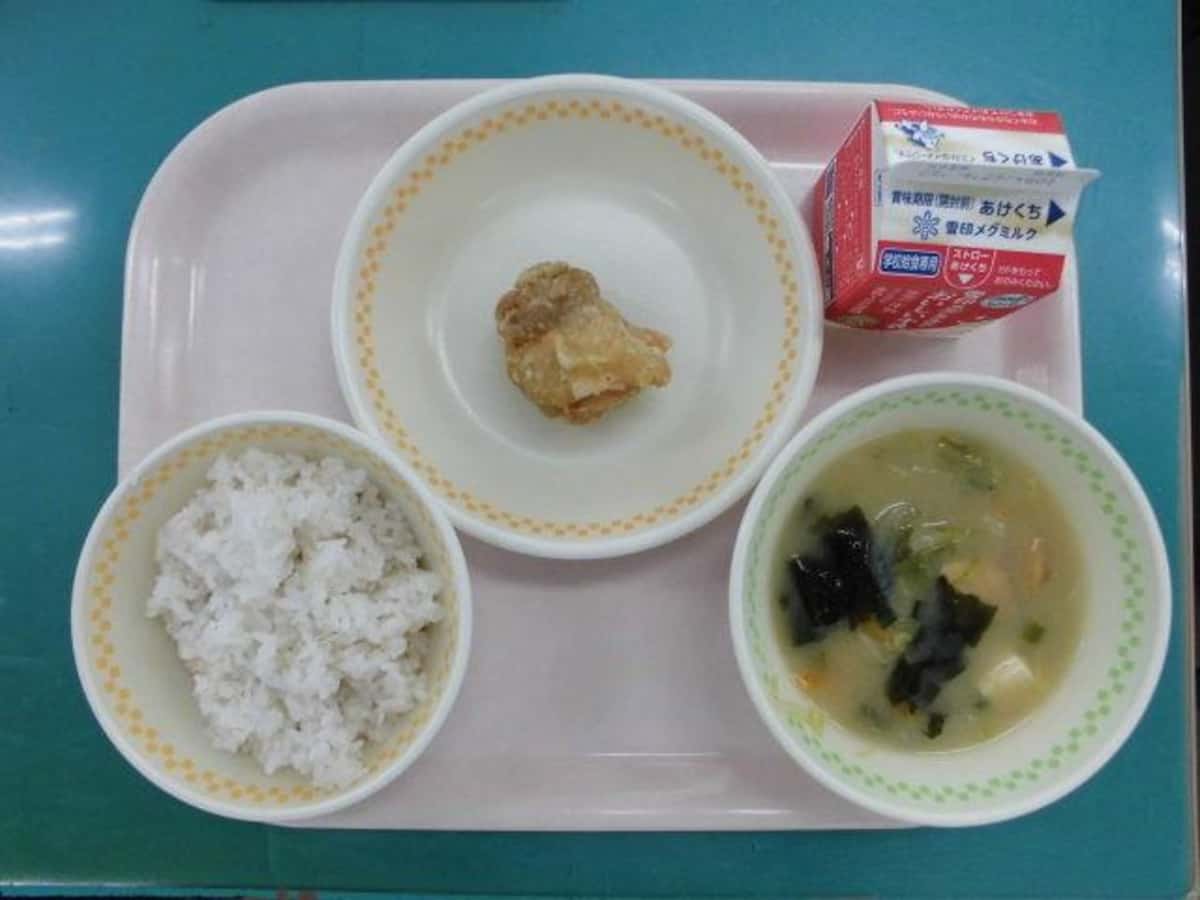 給食の唐揚げはなぜ旨い？冷めても絶品な黄金比と栄養士の再現レシピ