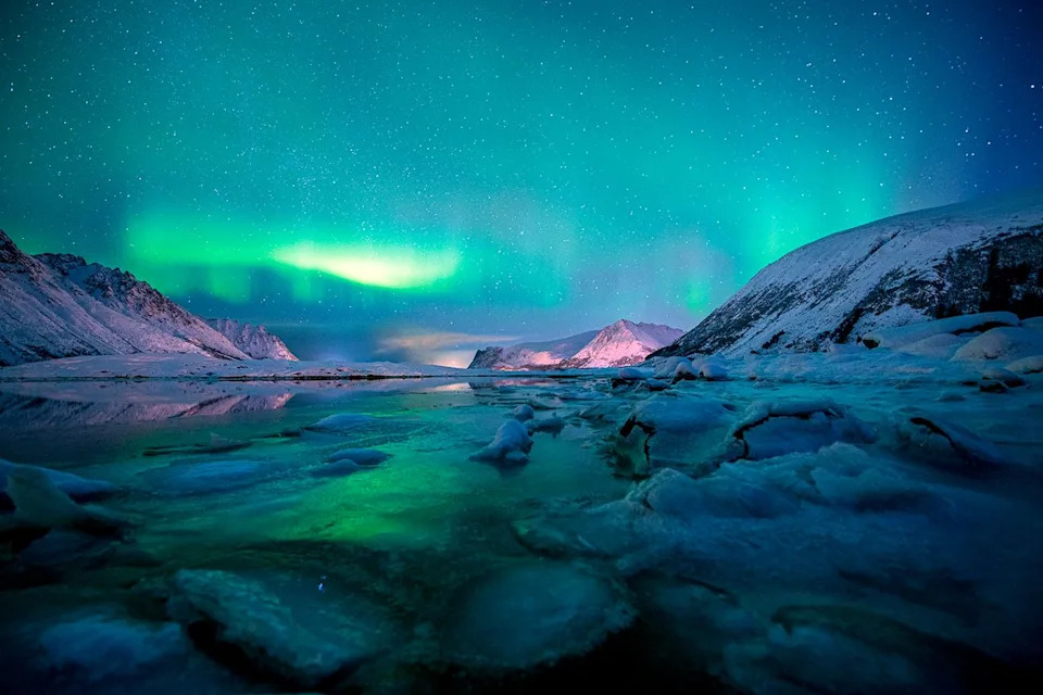 When Are the Northern Lights Visible