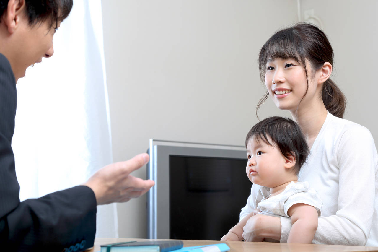 家庭訪問でお茶出しは必要？先生が見るポイントと2026年の最新事情