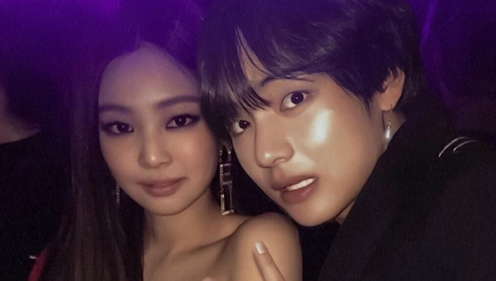 Fotos De Taehyung Y Jennie