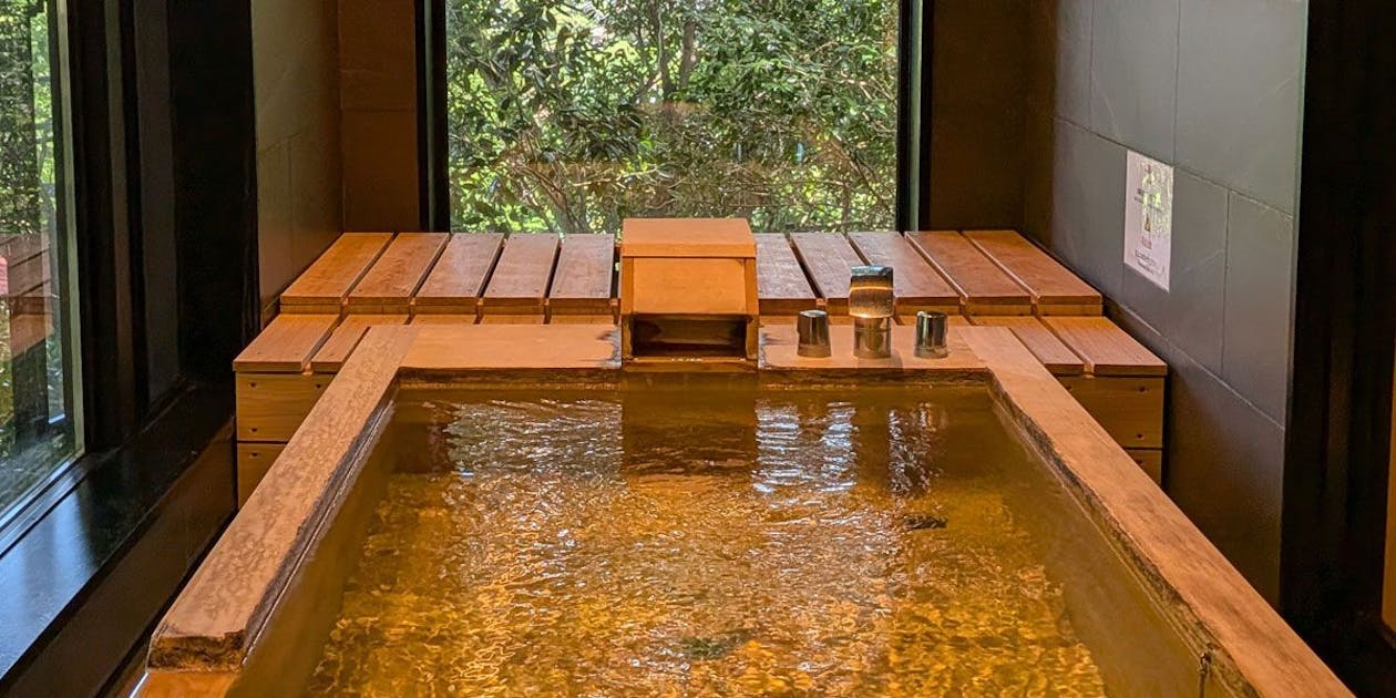 湯の山温泉「寿亭」の評判は本当か？貸切露天と絶品料理の真実を徹底解剖
