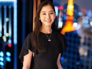 なぜ老けない？奇跡の50代女性芸能人が実践する美の秘訣と最新事情を徹底解説
