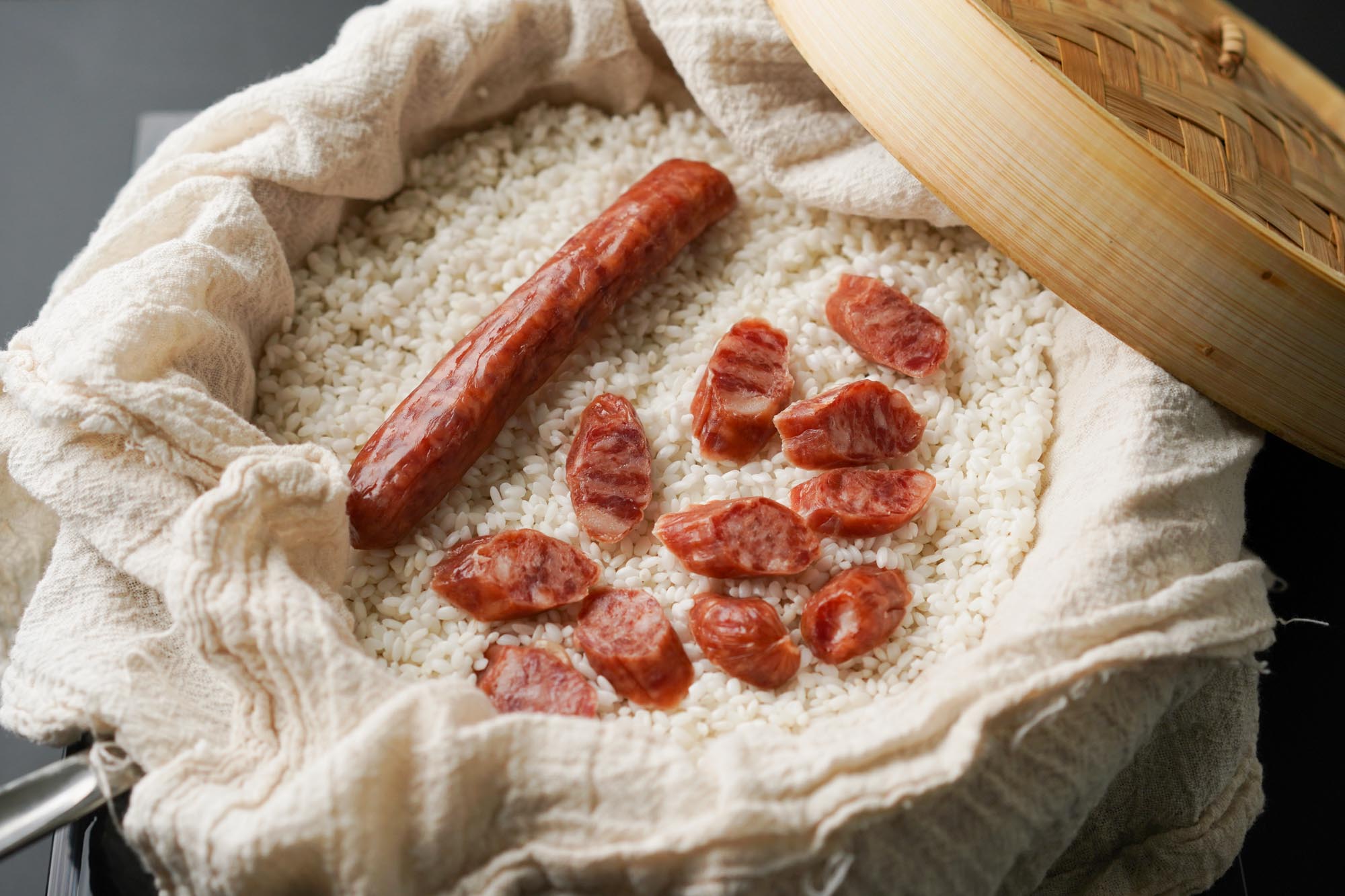 How Long to Steam Chinese Sausage