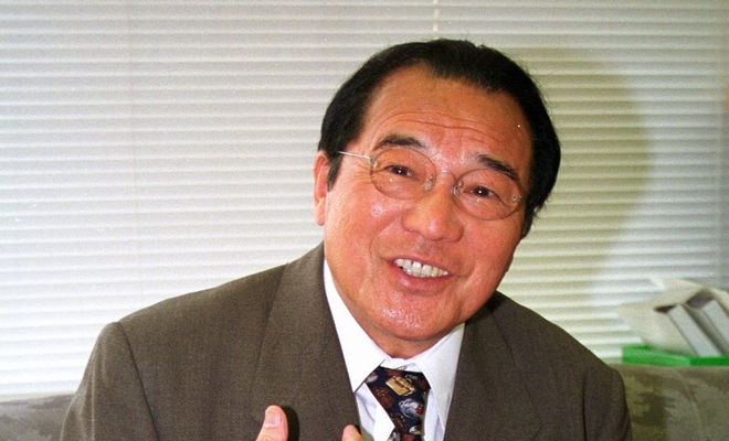 愛川欽也の死因・肺がんの真相｜うつみ宮土理が明かす壮絶な最期