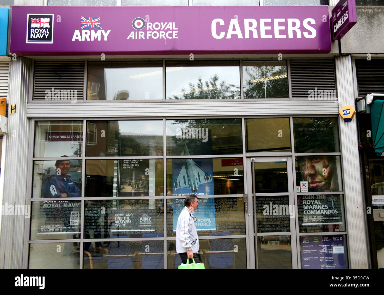 Royal Navy & Royal Marines Careers Information Office