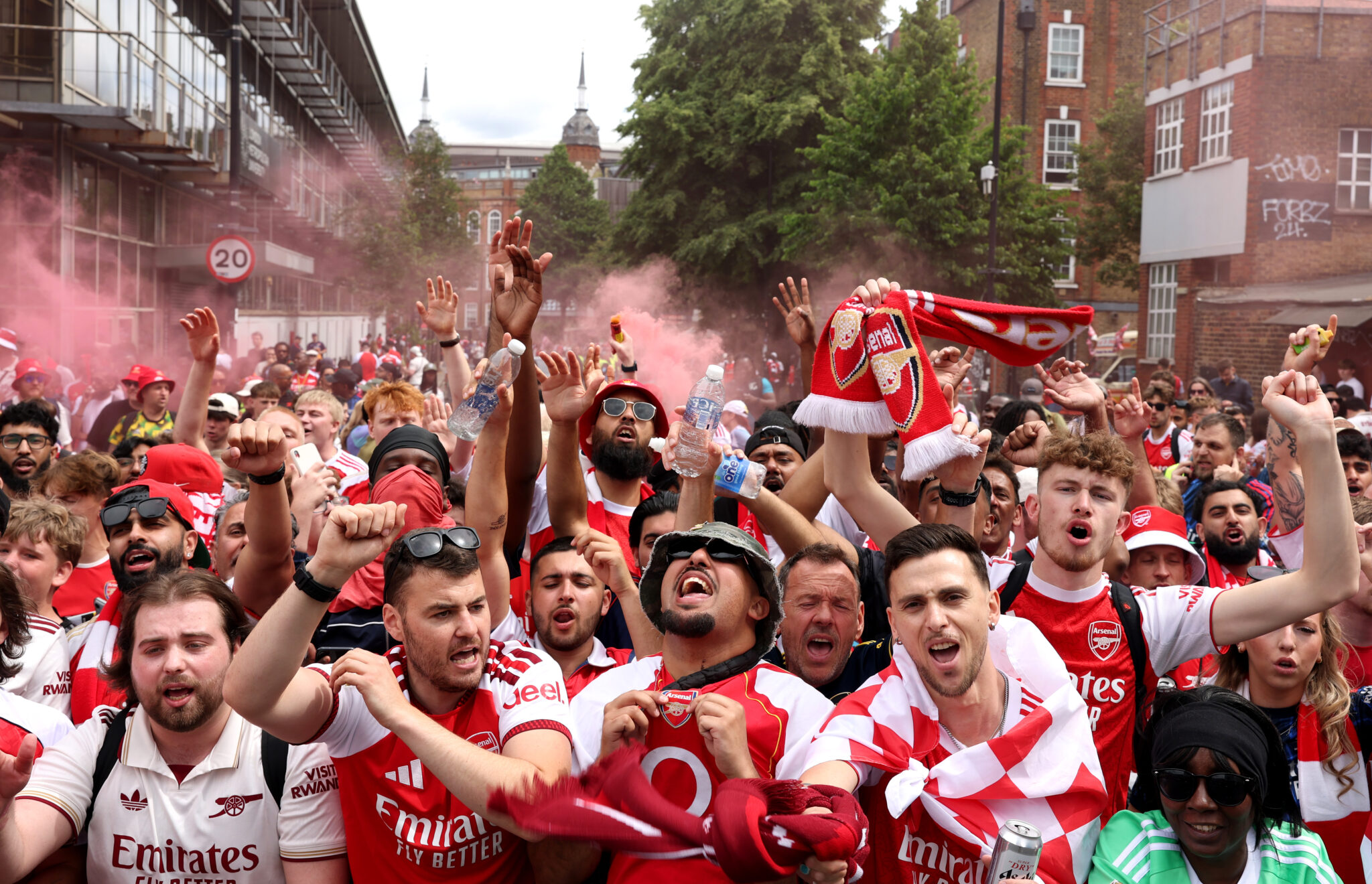 Is the Arsenal Parade on Tv