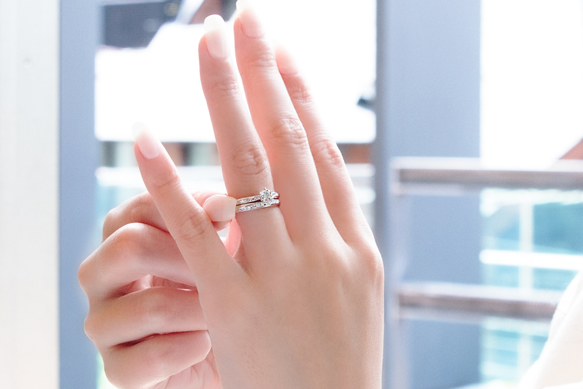婚約指輪を普段使いする人の割合は？職場マナーと後悔しない新常識