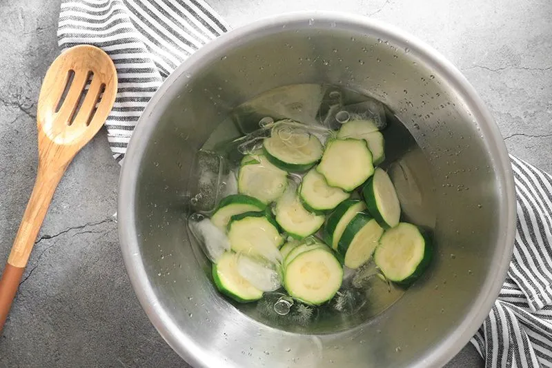 How to Blanch Zucchini for Freezing