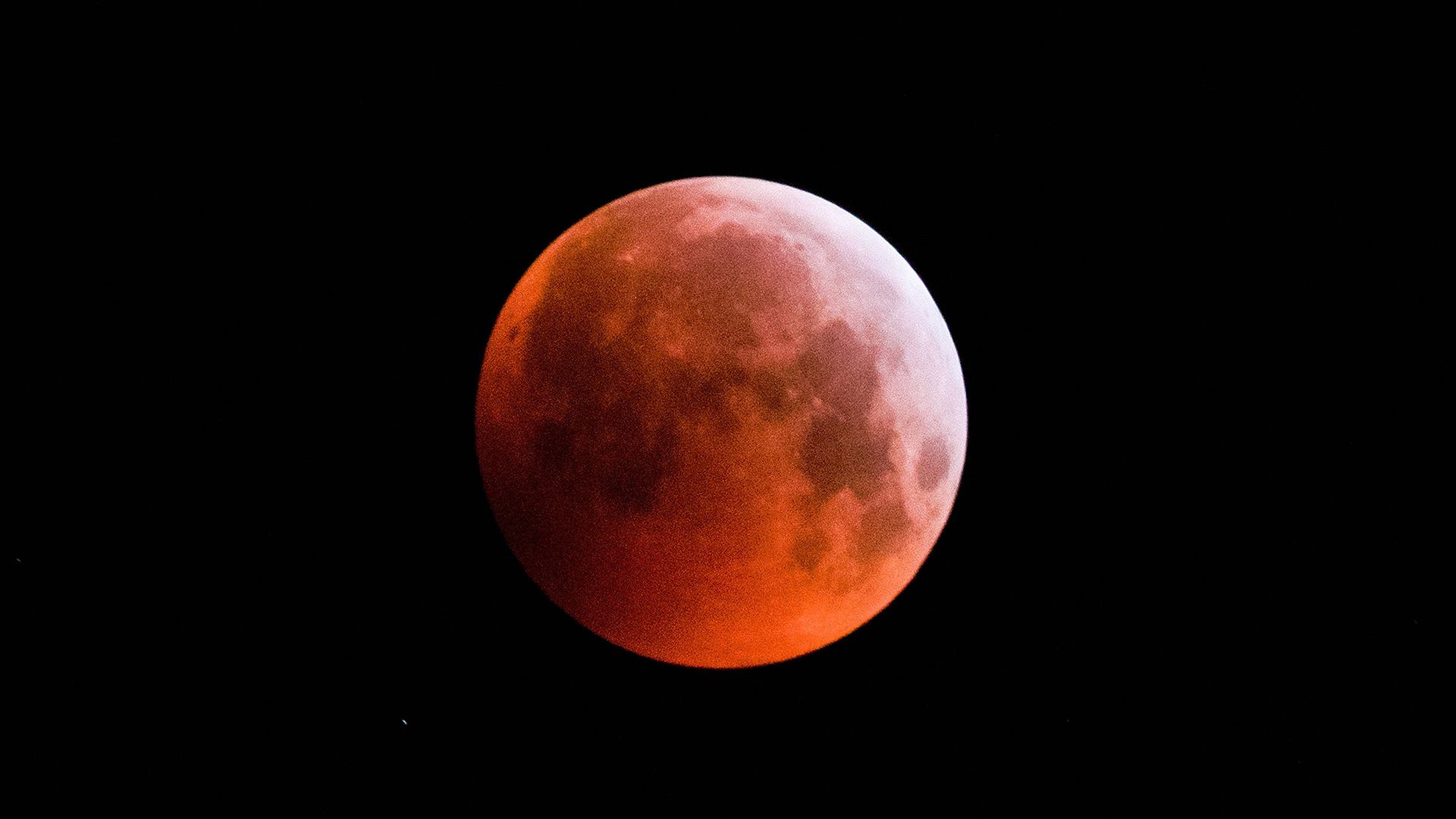 Blood Moon Total Lunar Eclipse Uk