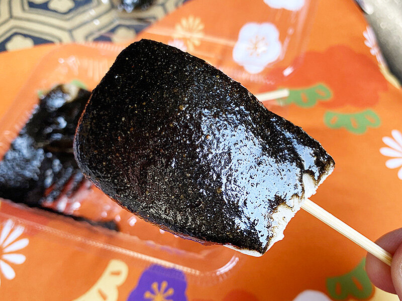 百年目の大逆転。青森・津軽の伝統菓子「うちわ餅」が世界を魅了する意外な理由
