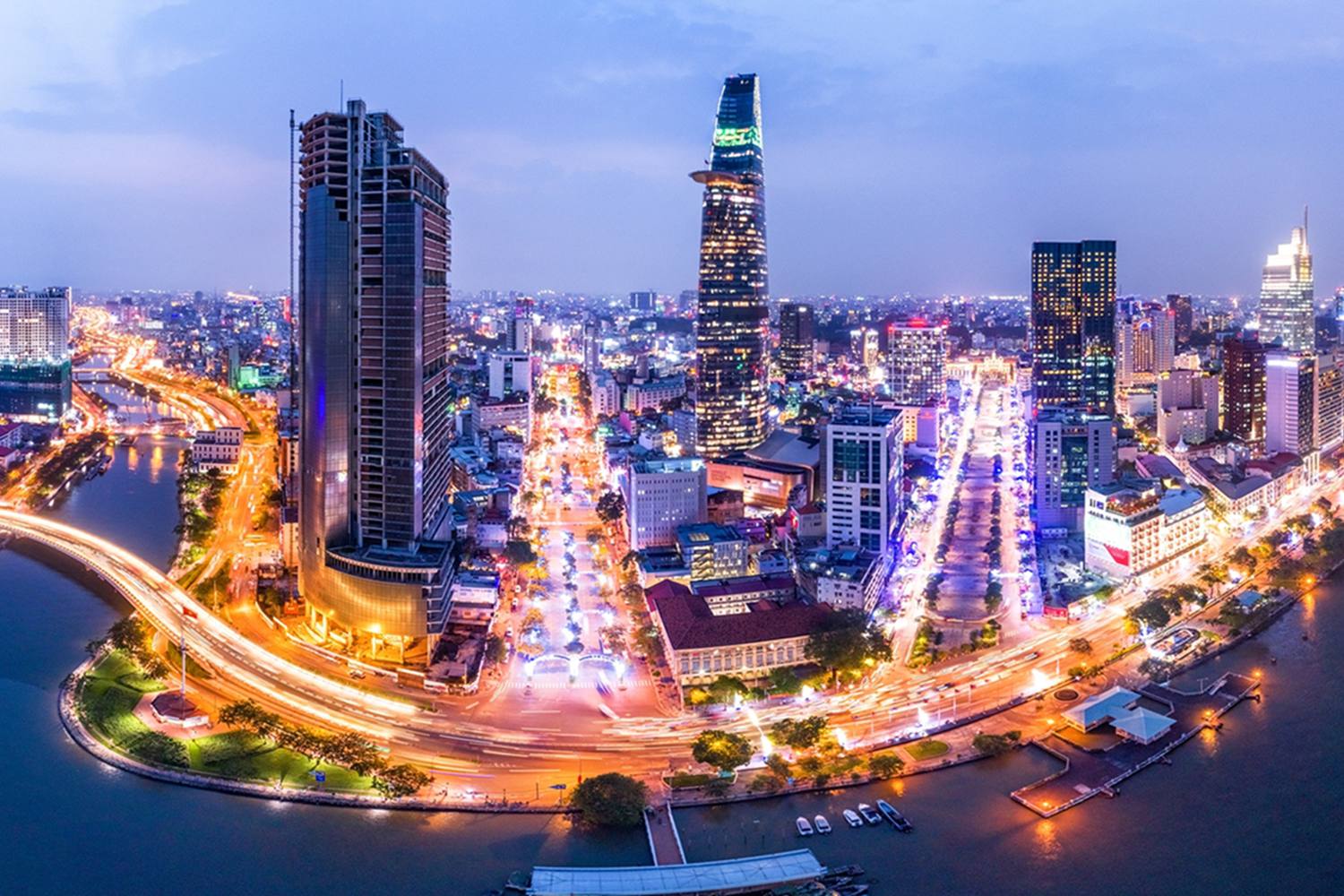 メトロ開業で激変した巨大都市！熱狂と進化が交差する経済最前線